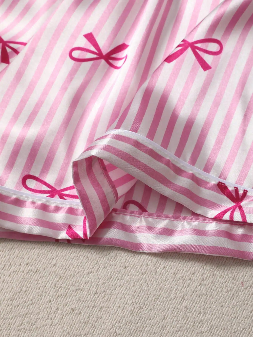 Women's Pink Stripe & Bow Print Short Sleeve Pajama Set